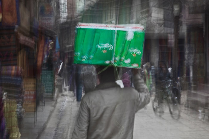 Carlsberg case of beer carrie don head - photography